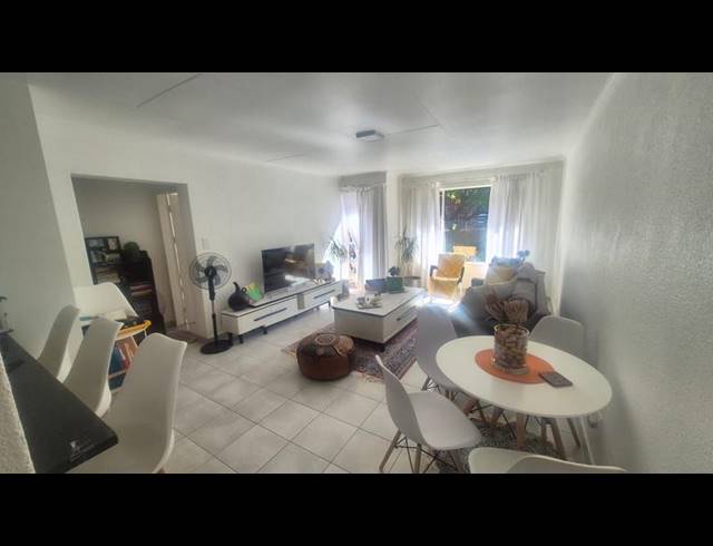 2 BEDROOM PROPERTY TO RENT IN NORTHCLIFF